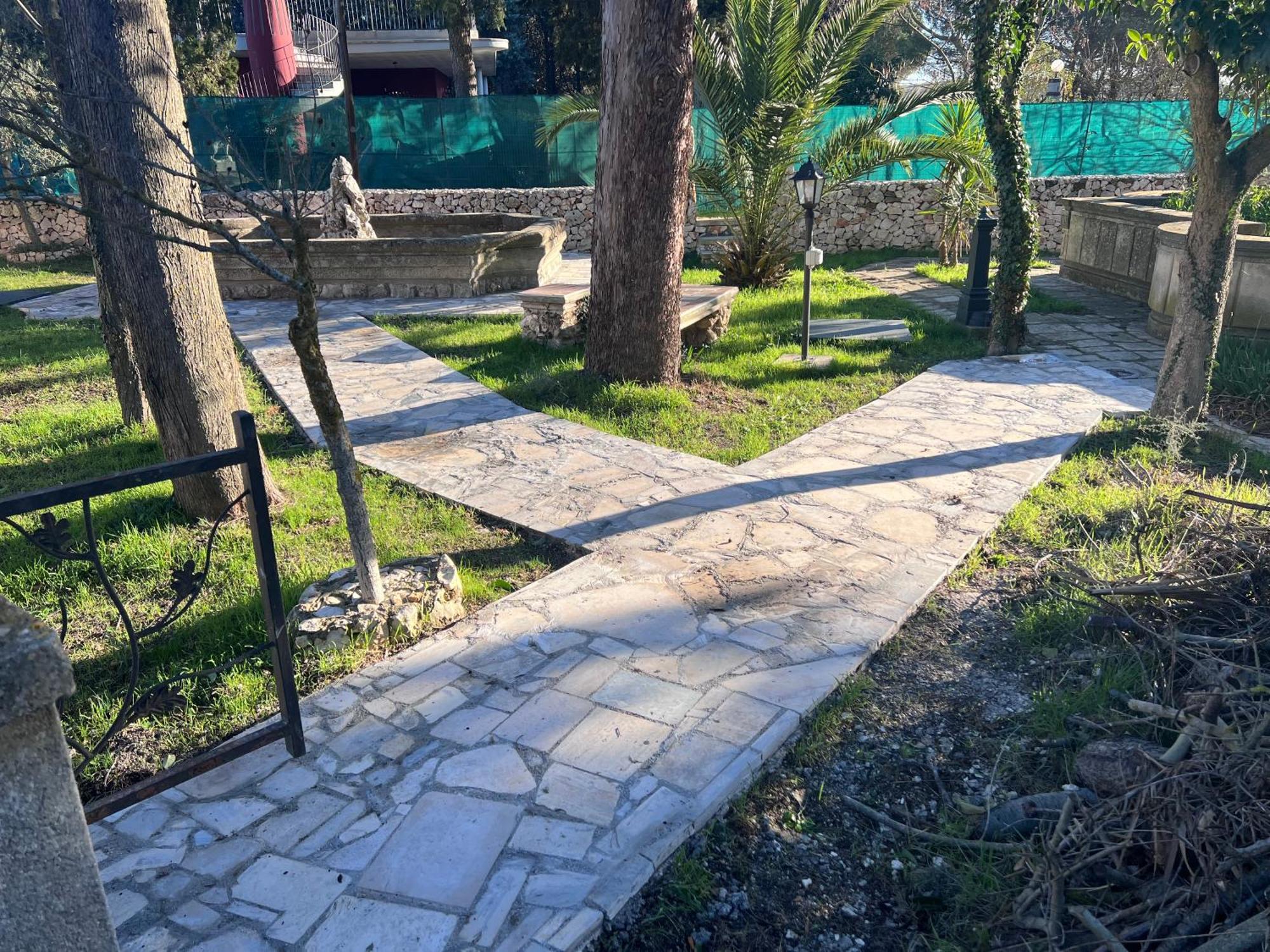 Villa L'Ottagono Con Cucina Parcheggio Privato Telecamerizzato E Wifi Gioia Del Colle Extérieur photo