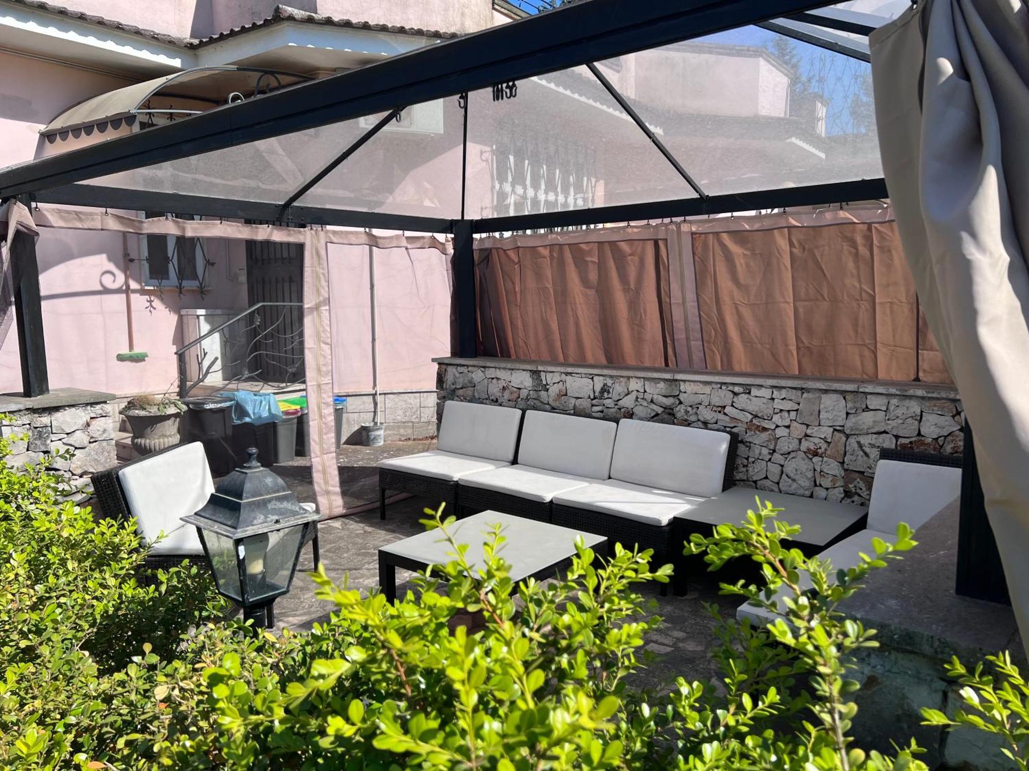 Villa L'Ottagono Con Cucina Parcheggio Privato Telecamerizzato E Wifi Gioia Del Colle Extérieur photo